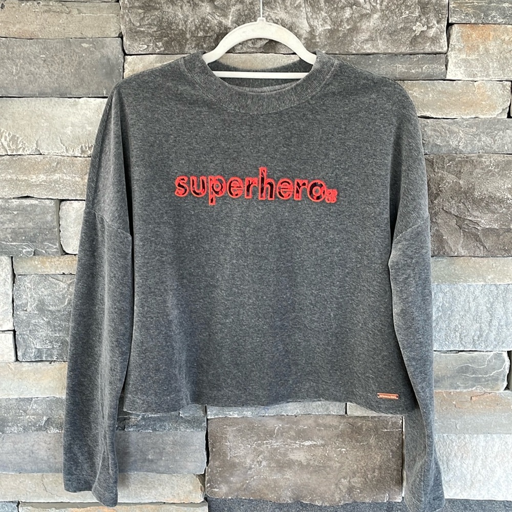 Sweaty Betty Superhero Crop